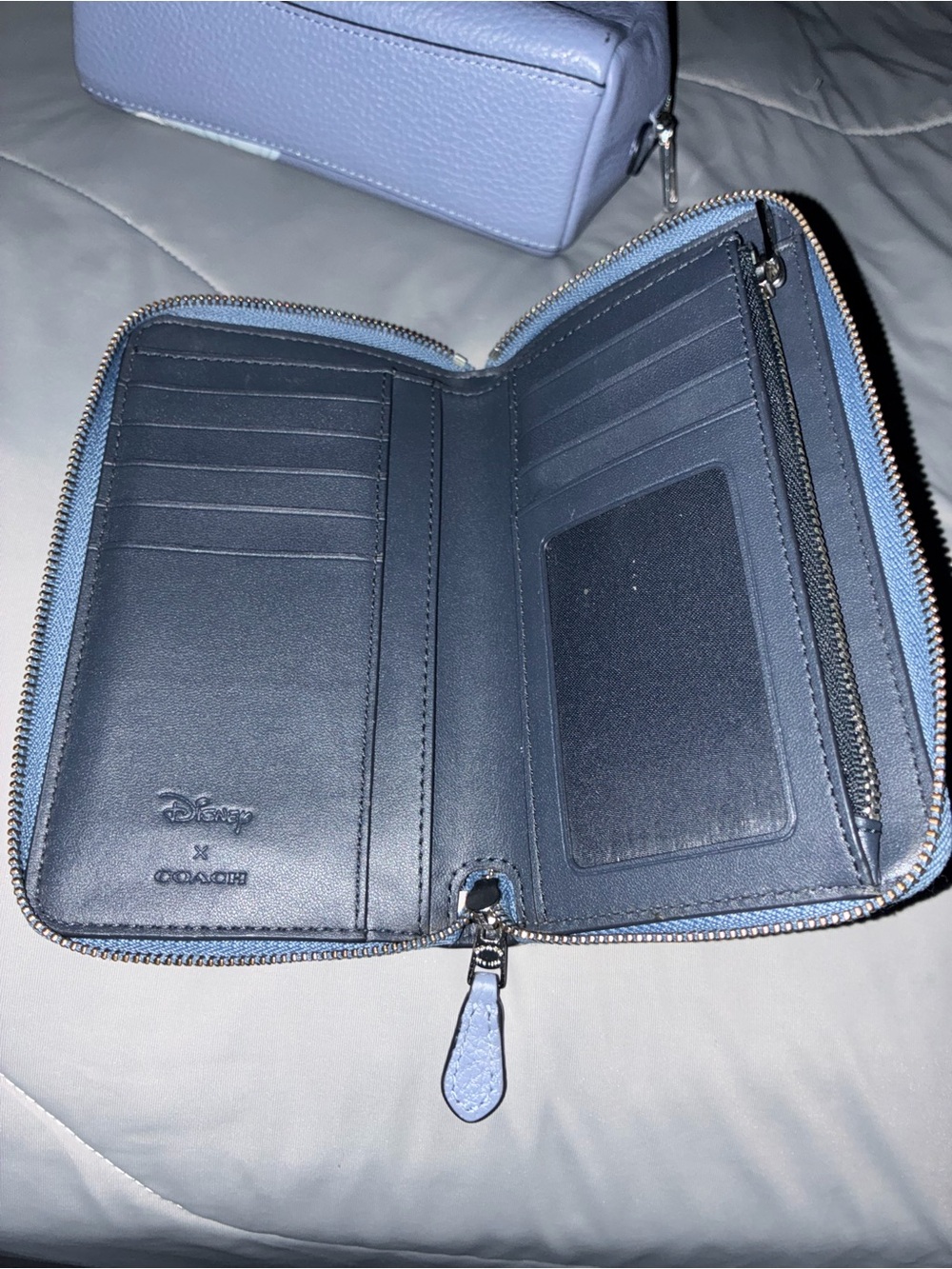 2021 Limited Edition Coach x Disney Wallet and Cosmetic Bag - Picture 9 of 10